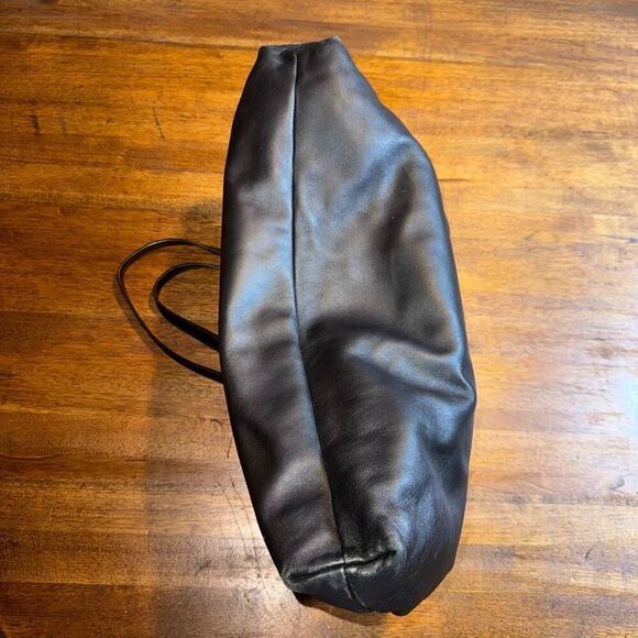 Mansur Gavriel Reversible Pillow Leather Tote Bag - Picture 7 of 14